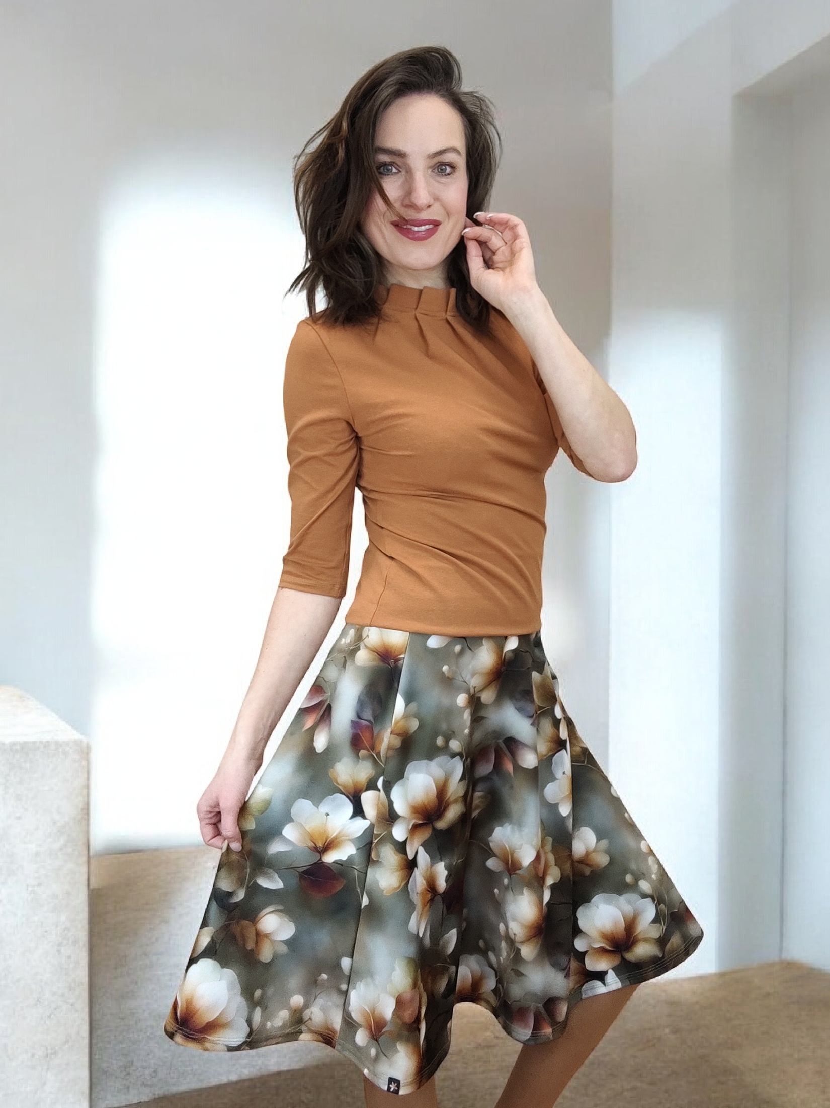 dámská sukně z polyesteru stálobarevná